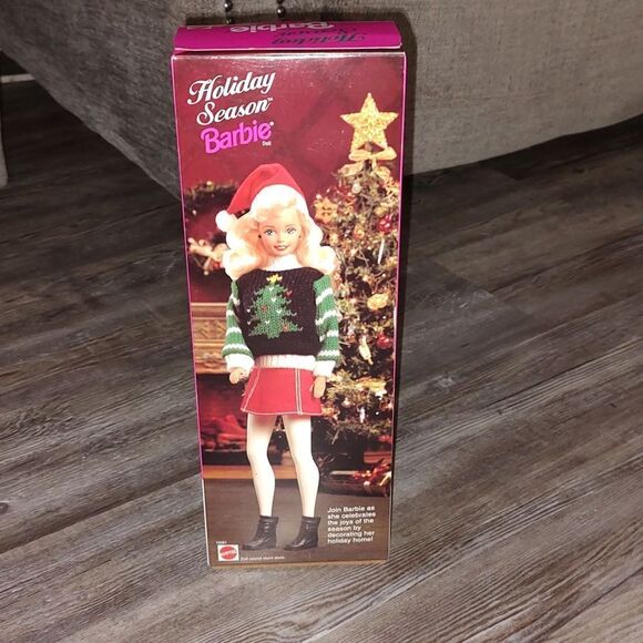 Vintage 1996 Holiday Season Special Edition Barbie NIB - Picture 5 of 7